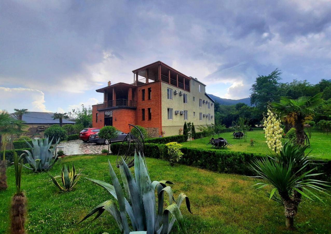 Royal Palace Hotel, Lagodechi Exteriér fotografie